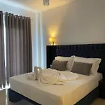 Fron Hotel
