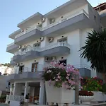 Fron Hotel