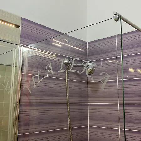 Hotell Fron *