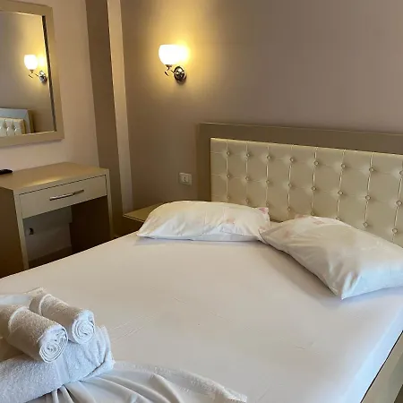 Hotell Fron *