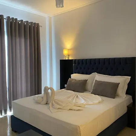 Fron Hotell