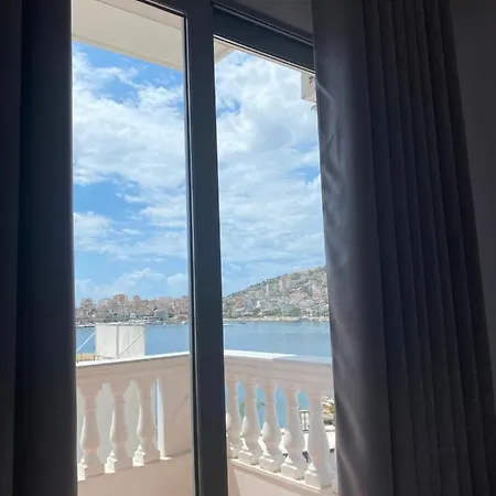 Fron Hotell Sarandë