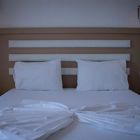 Hotel Fron