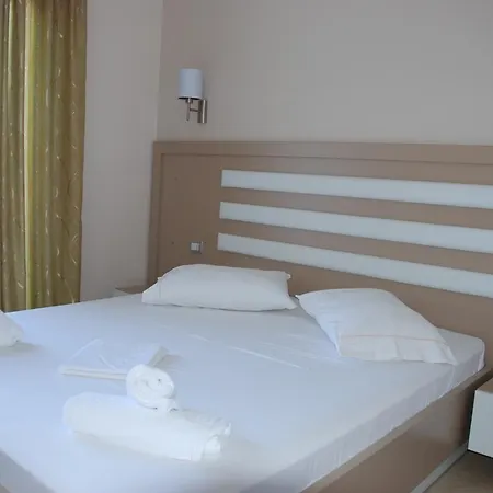 Fron Hotell Sarandë