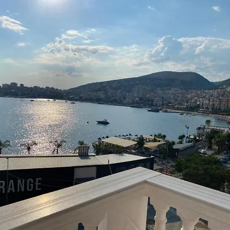 Fron * Sarandë