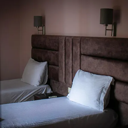 Hotel Fron Sarandë